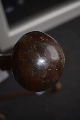 Lot 113 - A 19TH CENTURY ZULU KNOBKERRIE