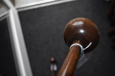 Lot 113 - A 19TH CENTURY ZULU KNOBKERRIE