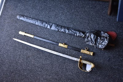 Lot 177 - A ROYAL NAVAL OFFICER'S SWORD