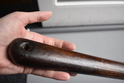 Lot 574 - GREAT BRITAIN - A LARGE 19TH CENTURY NAVAL BOARDING OR RIGGING AXE