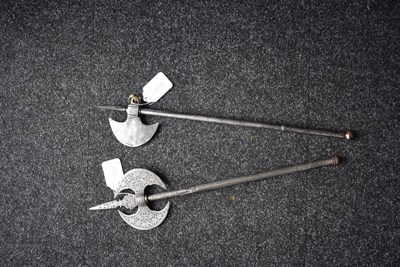 Lot 66 - A 19TH CENTURY INDIAN AXE
