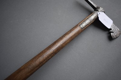 Lot 189 - UNITED STATES OF AMERICA - A TYPE III NAVAL BOARDING AXE