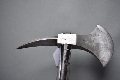 Lot 191 - NETHERLANDS - AN EARLY 19TH CENTURY NAVAL BOARDING AXE