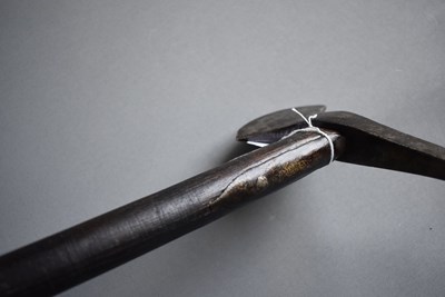 Lot 194 - SCANDINAVIA - A LATE 18TH OR EARLY 19TH CENTURY NAVAL BOARDING AXE