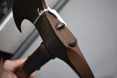 Lot 192 - ITALY - A 19TH CENTURY NAVAL BOARDING AXE