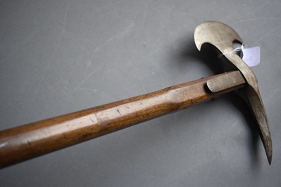 Lot 192 - ITALY - A 19TH CENTURY NAVAL BOARDING AXE