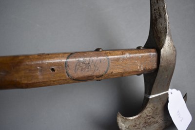 Lot 192 - ITALY - A 19TH CENTURY NAVAL BOARDING AXE