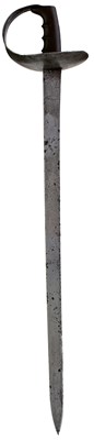 Lot 203 - A 19TH CENTURY BRITISH TRANSITIONAL NAVAL CUTLASS