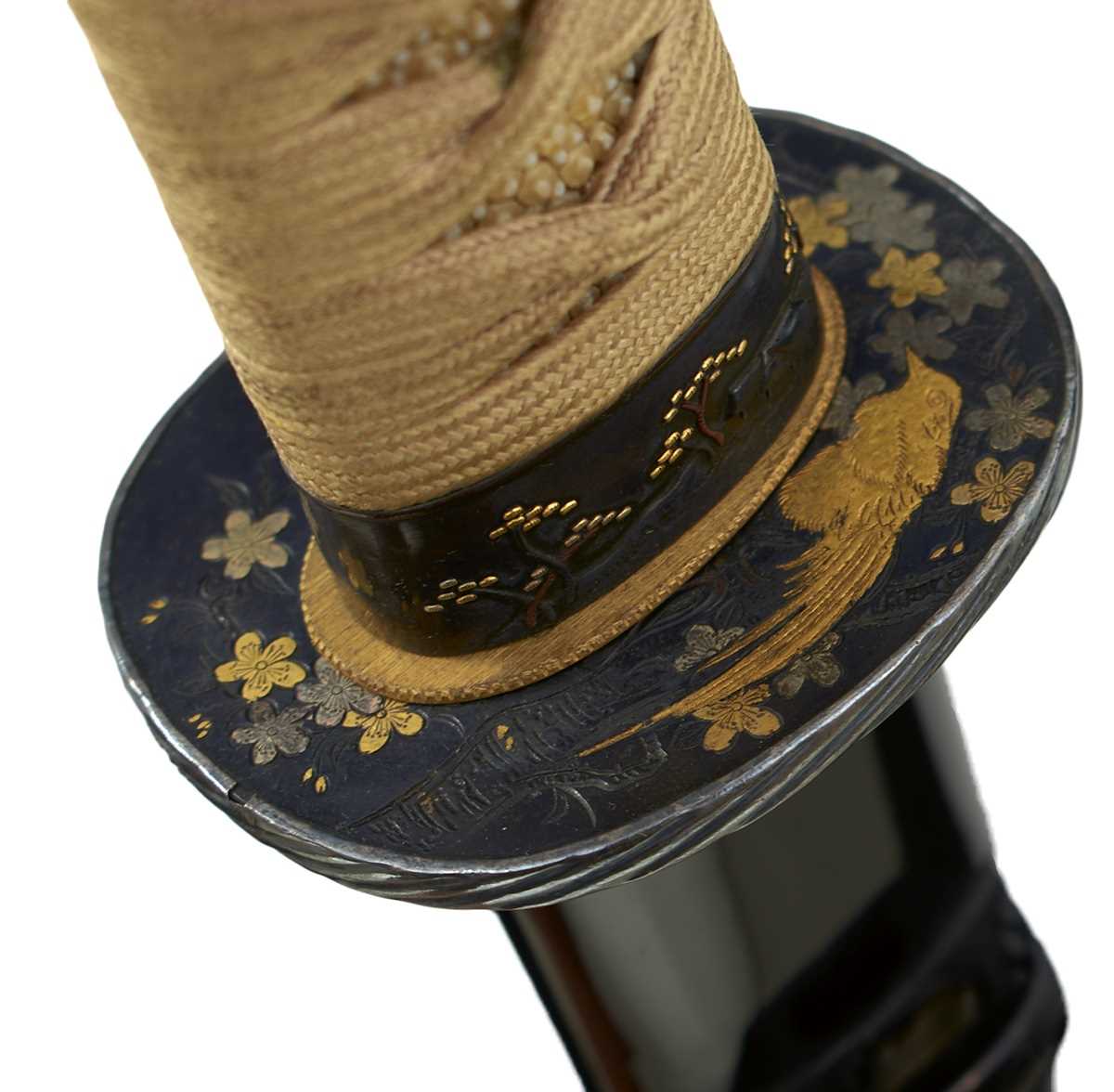Lot 17 - A WAKIZASHI