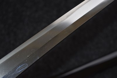 Lot 17 - A WAKIZASHI