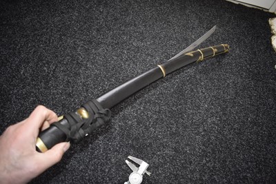 Lot 21 - A HANDACHI
