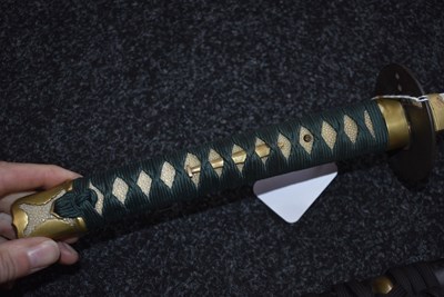 Lot 21 - A HANDACHI