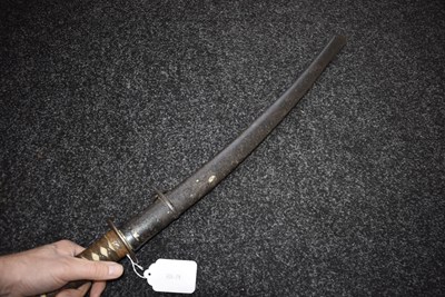 Lot 24 - A WAKIZASHI