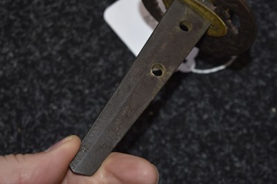 Lot 24 - A WAKIZASHI