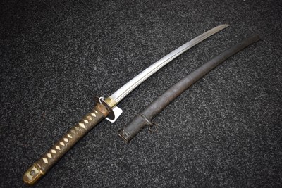 Lot 24 - A WAKIZASHI