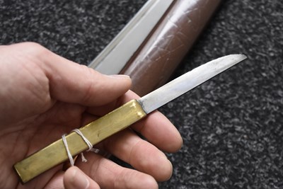 Lot 32 - TWO TANTO