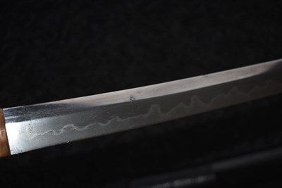 Lot 25 - A WAKIZASHI