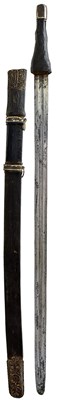 Lot 270 - AN OMANI SILVER MOUNTED KATTARA OR SWORD