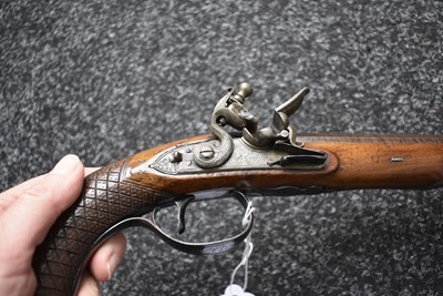 Lot 371 - A 42-BORE FLINTLOCK DUELLING PISTOL BY DURS EGG