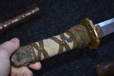 Lot 27 - A JAPANESE SHIN GUNTO