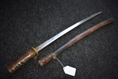 Lot 27 - A JAPANESE SHIN GUNTO