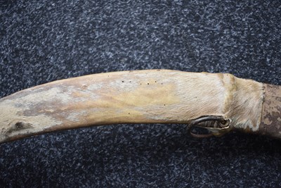 Lot 110 - A 19TH CENTURY TURKISH OTTOMAN KARD OR DAGGER