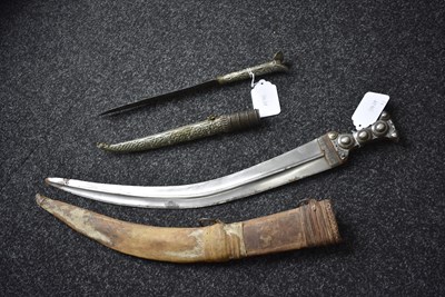 Lot 110 - A 19TH CENTURY TURKISH OTTOMAN KARD OR DAGGER