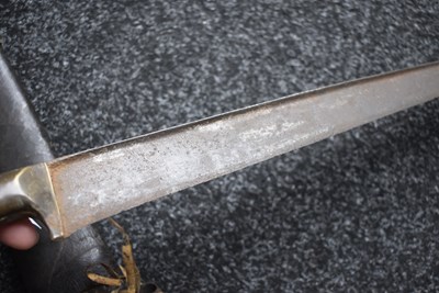 Lot 111 - A 19TH CENTURY PESH-KABZ OR DAGGER