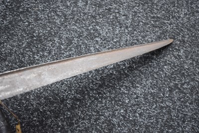 Lot 111 - A 19TH CENTURY PESH-KABZ OR DAGGER