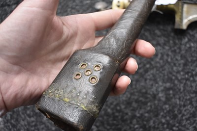 Lot 111 - A 19TH CENTURY PESH-KABZ OR DAGGER