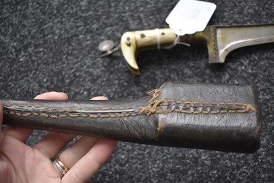 Lot 111 - A 19TH CENTURY PESH-KABZ OR DAGGER