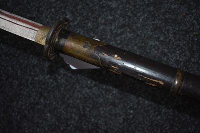 Lot 38 - A JAPANESE NAGINATA OR POLEARM