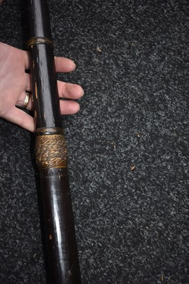 Lot 38 - A JAPANESE NAGINATA OR POLEARM
