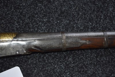 Lot 88 - A LATE 18TH OR EARLY 19TH CENTURY 18-BORE INDIAN MATCHLOCK LONGGUN (TORADAR)