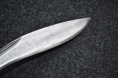 Lot 76 - A 19TH CENTURY INDIAN KUKRI