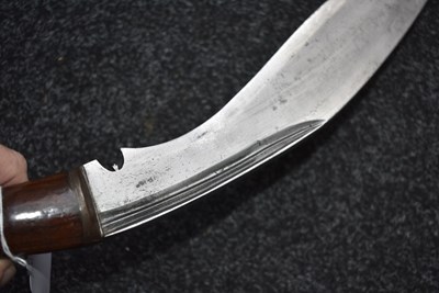 Lot 76 - A 19TH CENTURY INDIAN KUKRI