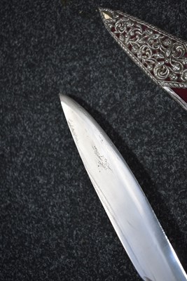 Lot 75 - A 19TH CENTURY PRESENTATION QUALITY INDIAN KUKRI