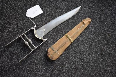 Lot 74 - A LATE 18TH CENTURY INDIAN KATAR