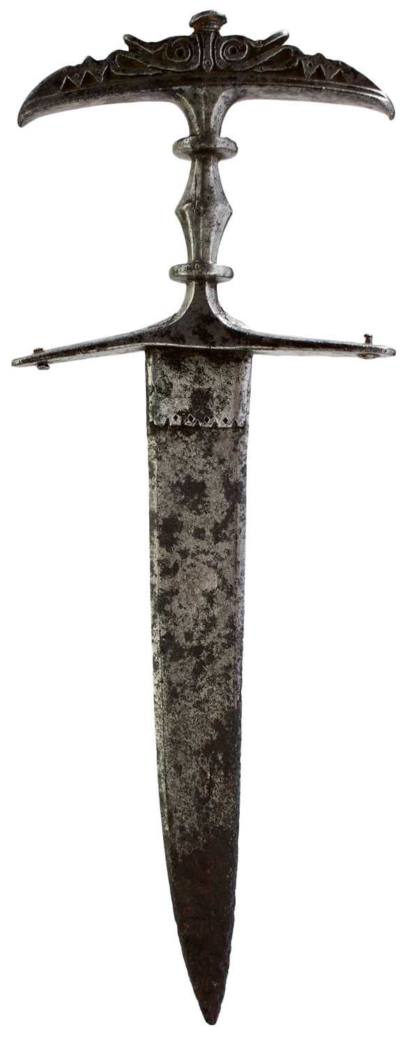 Lot 73 - AN 18TH CENTURY INDIAN CHILANUM OR DAGGER