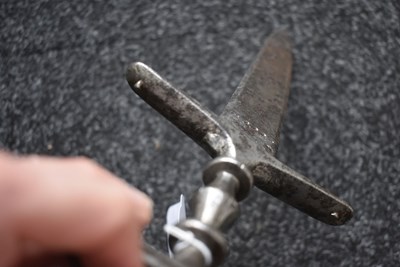 Lot 73 - AN 18TH CENTURY INDIAN CHILANUM OR DAGGER