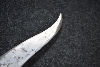 Lot 72 - A LATE 18TH OR EARLY 19TH CENTURY INDIAN CHILANUM OR DAGGER