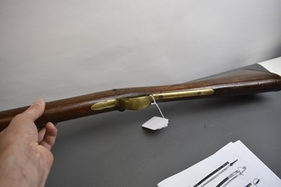 Lot 175 - A CRISP .750 CALIBRE PERCUSSION LIVERY MUSKET BY KAVANAGH OF DUBLIN