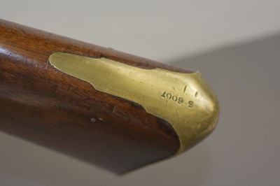 Lot 175 - A CRISP .750 CALIBRE PERCUSSION LIVERY MUSKET BY KAVANAGH OF DUBLIN