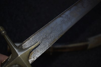 Lot 130 - A 19TH CENTURY OTTOMAN SHAMSHIR OR KILIJ