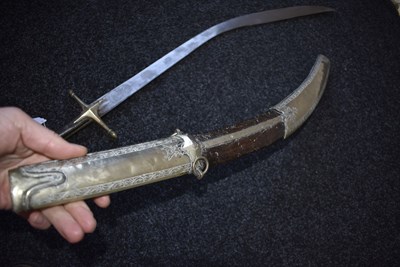 Lot 130 - A 19TH CENTURY OTTOMAN SHAMSHIR OR KILIJ