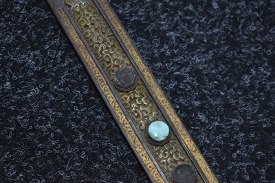 Lot 91 - A LATE 18TH OR EARLY 19TH CENTURY TIBETAN SHORT DPA'DAM OR SWORD