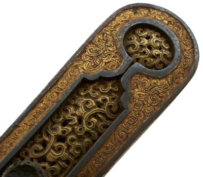 Lot 91 - A LATE 18TH OR EARLY 19TH CENTURY TIBETAN SHORT DPA'DAM OR SWORD