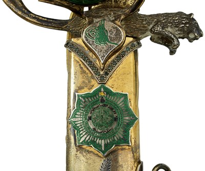 Lot 89 - AN INTERESTING 20TH CENTURY MIDDLE EASTERN SILVER HILTED PRESENTATION SABRE