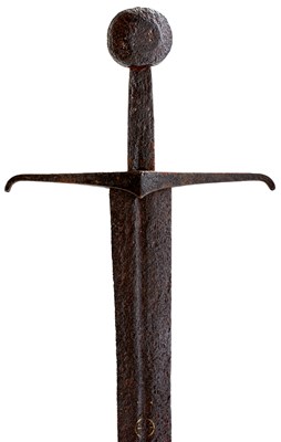 Lot 618 - AN EARLY 15TH CENTURY SWORD OF OAKESHOTT TYPE XV/XVI