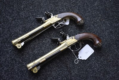 Lot 378 - A SCARCE PAIR OF 18TH CENTURY FLINTLOCK WATERS PATENT BLUNDERBUSS PISTOLS